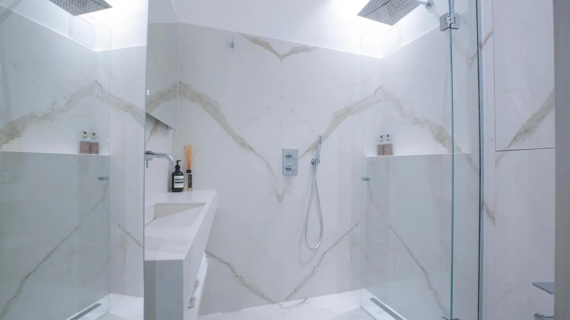 Classy 2 Bedroom - G03 Παρίσι