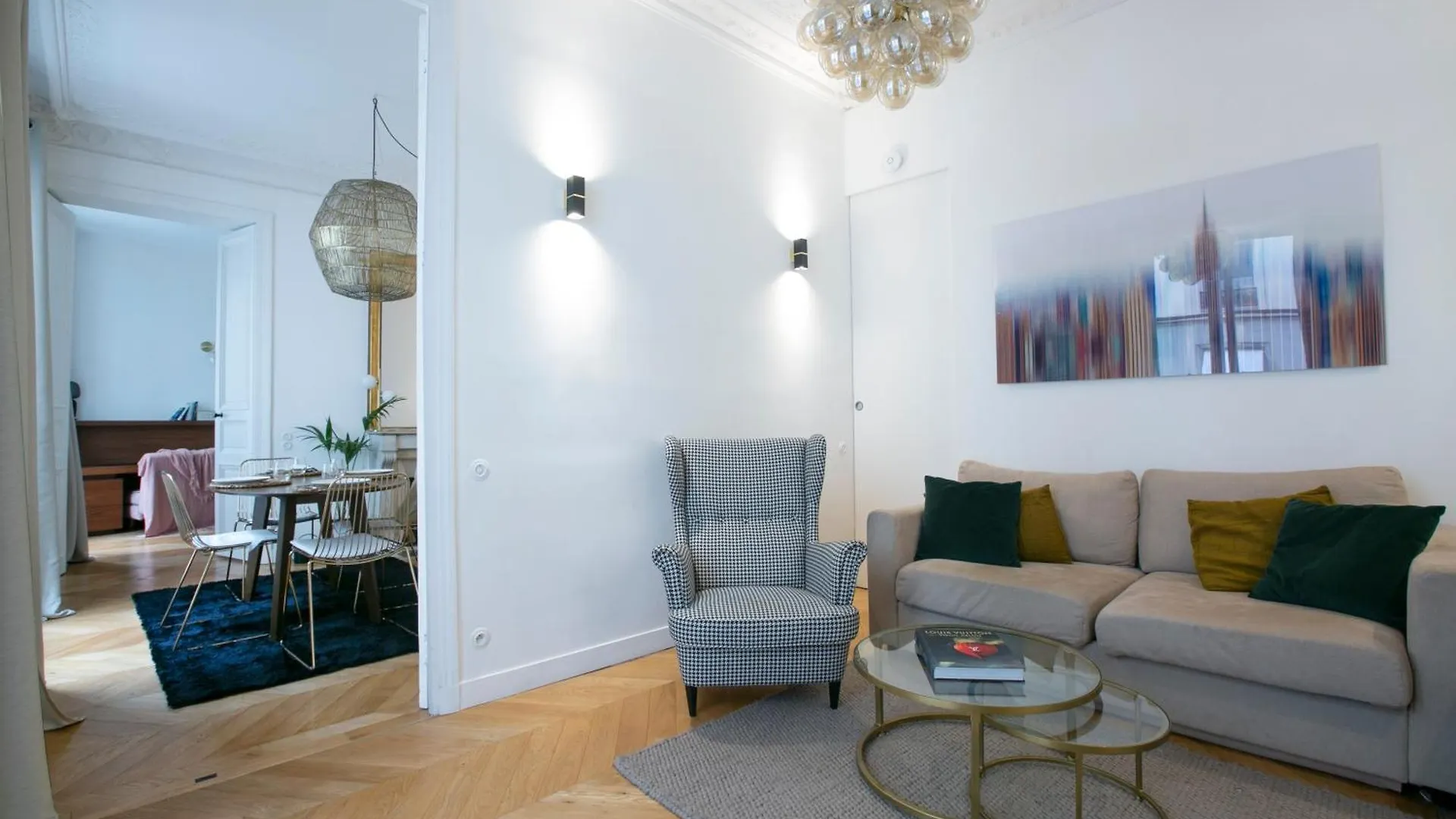 Classy 2 Bedroom - G03 Apartment *