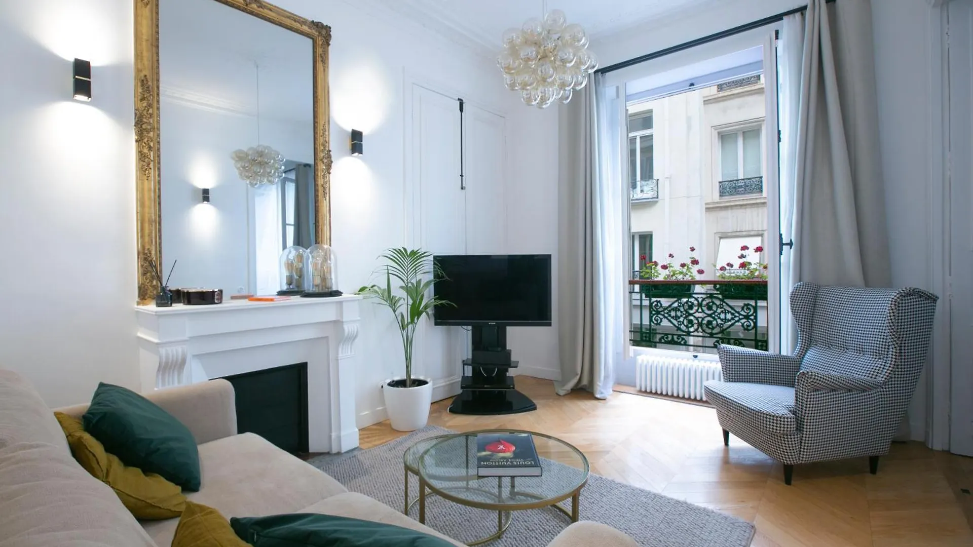 Apartment Classy 2 Bedroom - G03 *